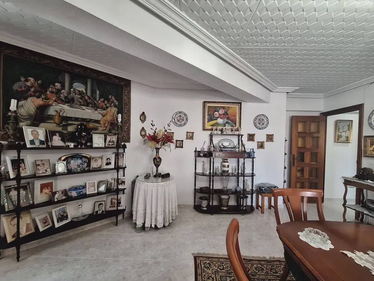 4 bedroom Apartment for sale in Alicante / Alacant city - € 329,200 (Ref: 9841318)