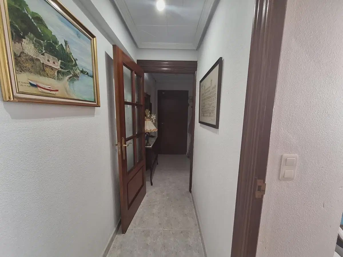 4 bedroom Apartment for sale in Alicante / Alacant city - € 329,200 (Ref: 9841318)