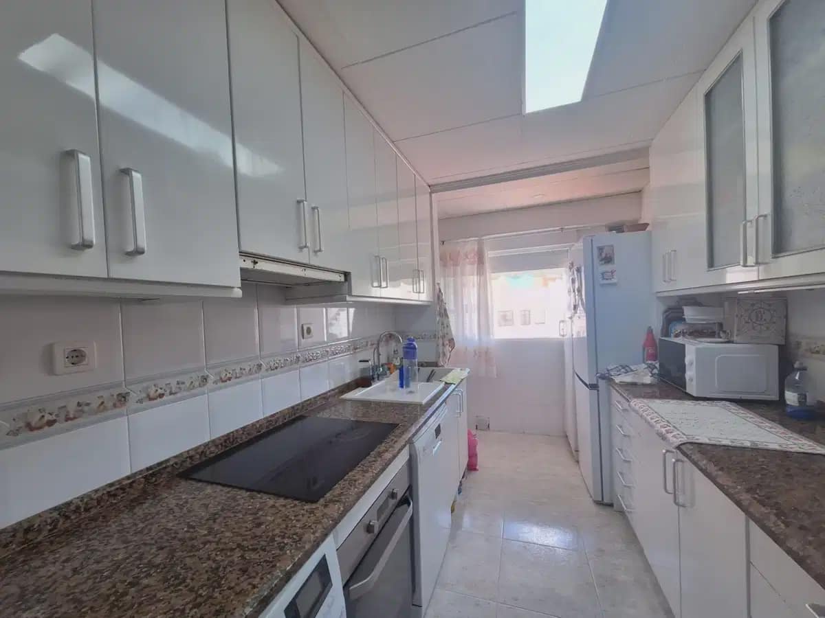 4 bedroom Apartment for sale in Alicante / Alacant city - € 329,200 (Ref: 9841318)