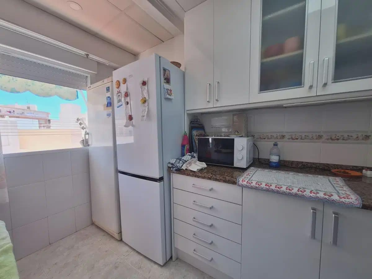 4 bedroom Apartment for sale in Alicante / Alacant city - € 329,200 (Ref: 9841318)