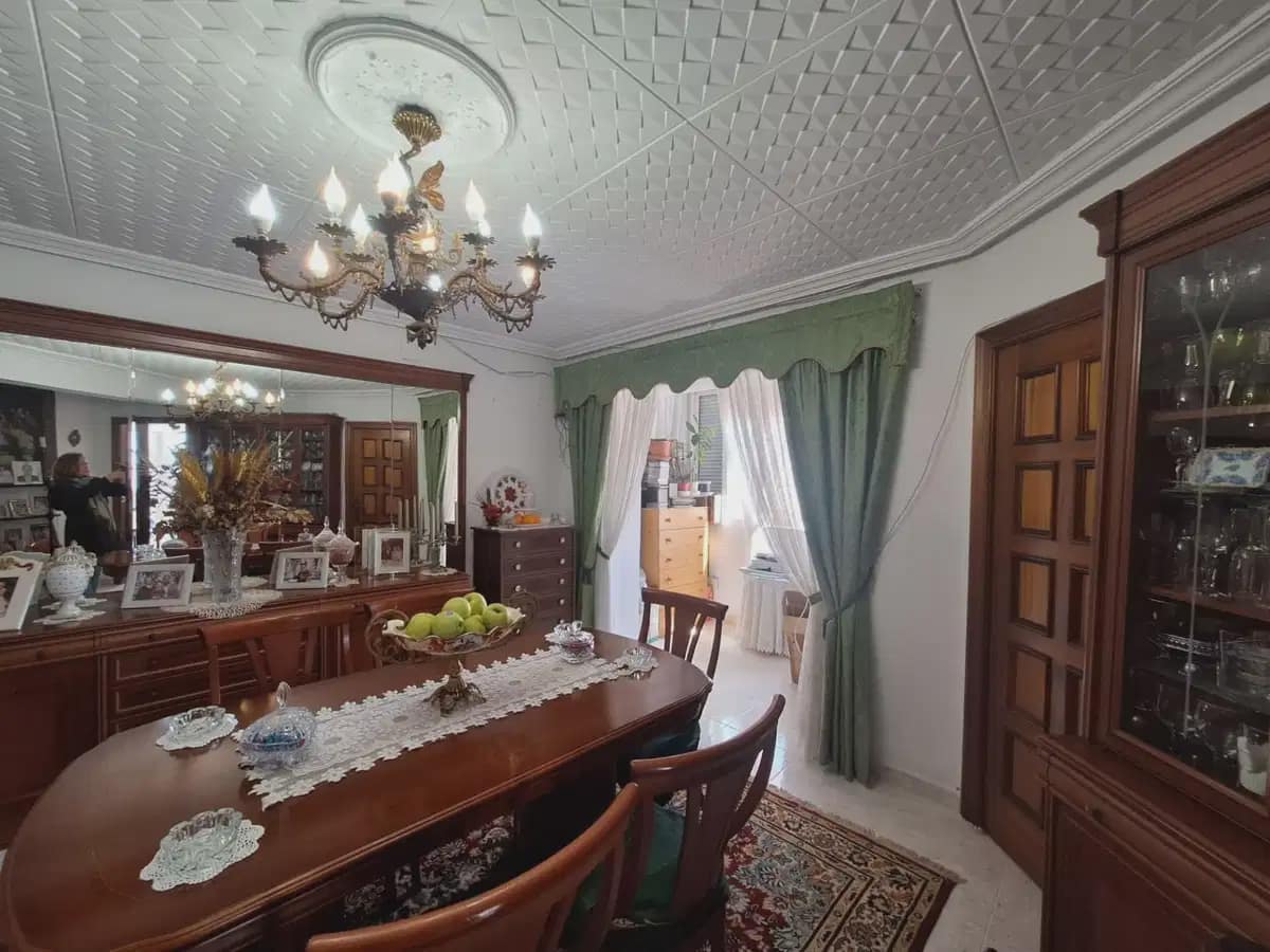 4 bedroom Apartment for sale in Alicante / Alacant city - € 329,200 (Ref: 9841318)