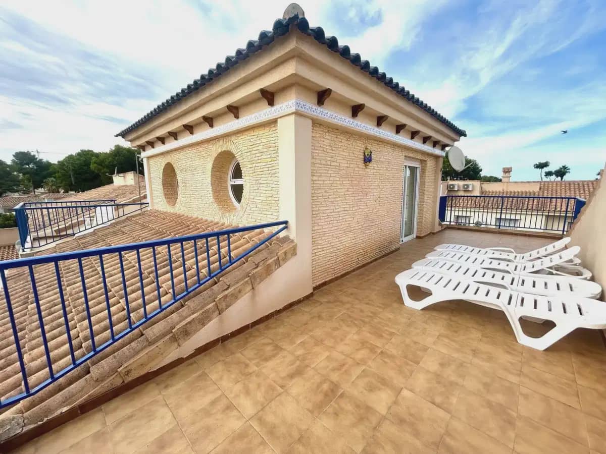 3 sovrum Hus till salu i Campoamor - 355 000 € (Ref: 9844858)
