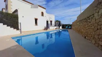 4 bedroom Semi-detached Villa for sale in Algorfa with pool - € 359,900 (Ref: 9844872)