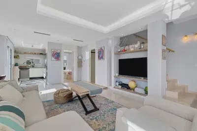 3 soveværelse Semi-Rækkehus til salg i Doña Pepa, Rojales med swimmingpool - € 379.000 (Ref: 9844878)