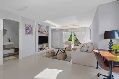 3 soveværelse Semi-Rækkehus til salg i Doña Pepa, Rojales med swimmingpool - € 379.000 (Ref: 9844878)