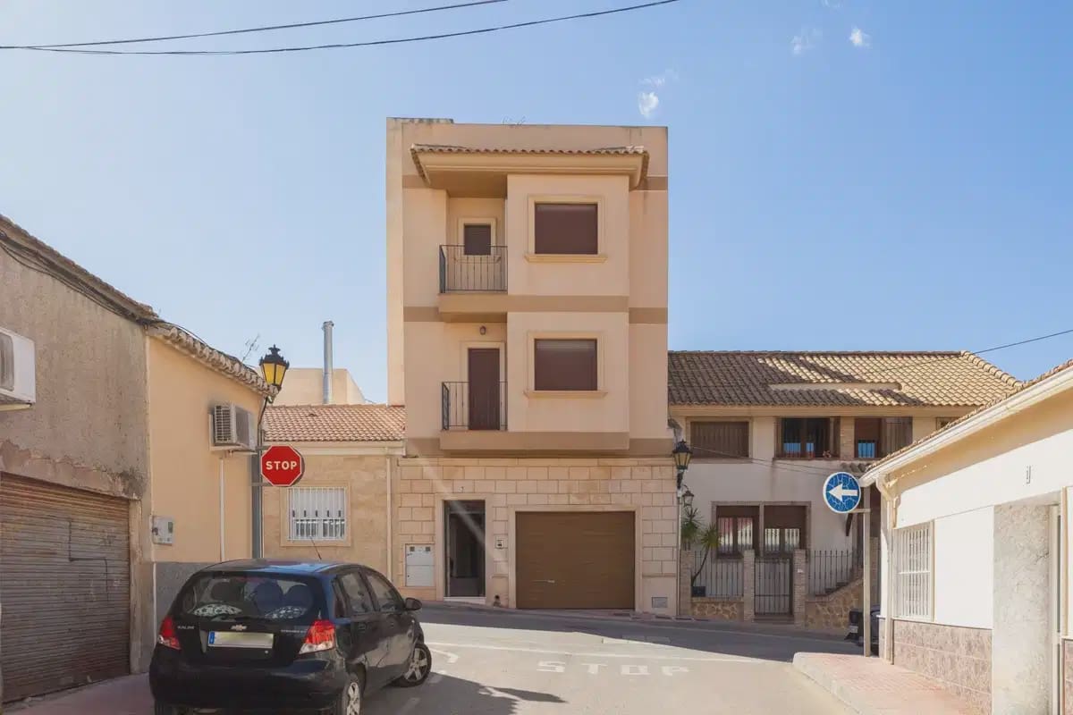 4 bedroom Townhouse for sale in San Miguel de Salinas - € 350,000 (Ref: 9844880)