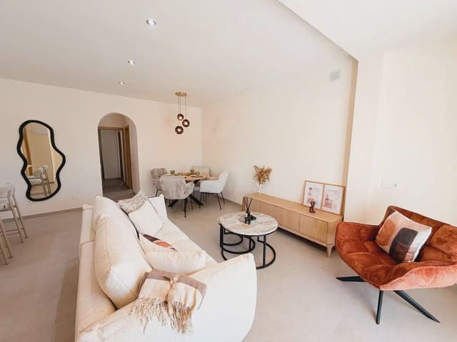 2 makuuhuone Huvila myytävänä paikassa Playa Flamenca, Orihuela - 379 000 € (Ref: 9844884)