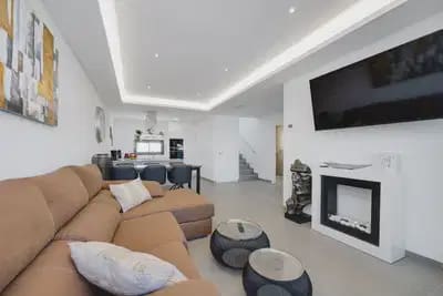 3 bedroom Villa for sale in Los Montesinos with pool garage - € 369,900 (Ref: 9844886)