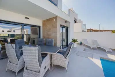 3 bedroom Villa for sale in Los Montesinos with pool garage - € 369,900 (Ref: 9844886)