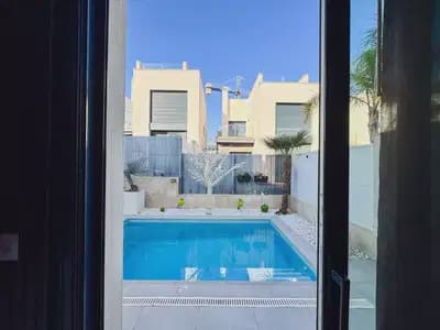 3 quarto Moradia para venda em Los Altos com piscina garagem - 349 900 € (Ref: 9844888)