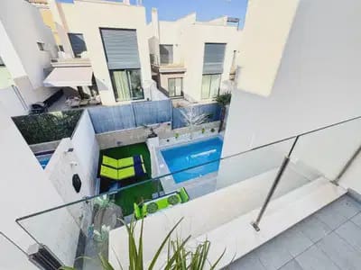 3 quarto Moradia para venda em Los Altos com piscina garagem - 349 900 € (Ref: 9844888)