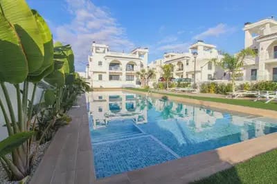 2 sovrum Takvåning till salu i Doña Pepa, Rojales med pool - 349 900 € (Ref: 9844889)