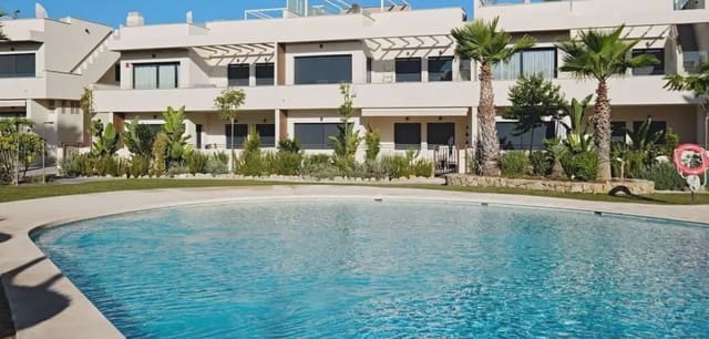 2 sypialnia Apartament na sprzedaż w La Veleta, Torrevieja z basenem garażem - 379 000 € (Ref: 9844897)