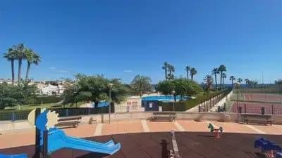 2 soveværelse Lejlighed til salg i Torre de la Horadada med swimmingpool garage - € 349.965 (Ref: 9844898)