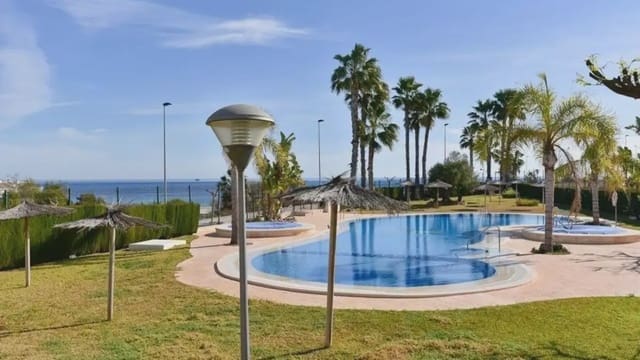 2 slaapkamer Appartement te koop in Torre de la Horadada, Pilar de la Horadada met zwembad garage - € 349.965 (Ref: 9844898)