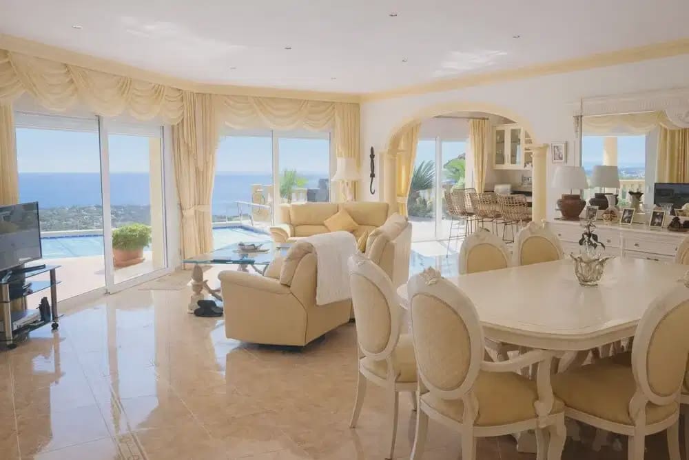 Chalet de 4 habitaciones en Moraira en venta con piscina garaje - 1.500.000 € (Ref: 9854639)