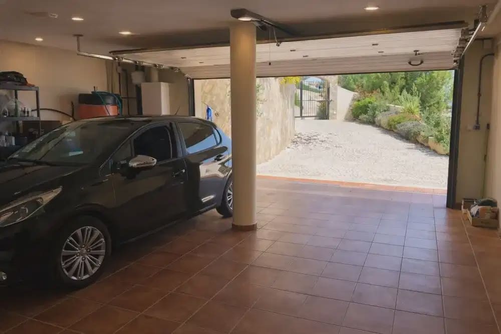 Chalet de 4 habitaciones en Moraira en venta con piscina garaje - 1.500.000 € (Ref: 9854639)