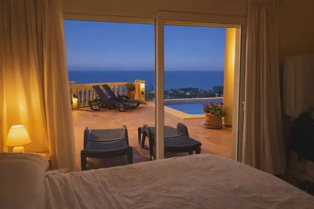 Chalet de 4 habitaciones en Moraira en venta con piscina garaje - 1.500.000 € (Ref: 9854639)