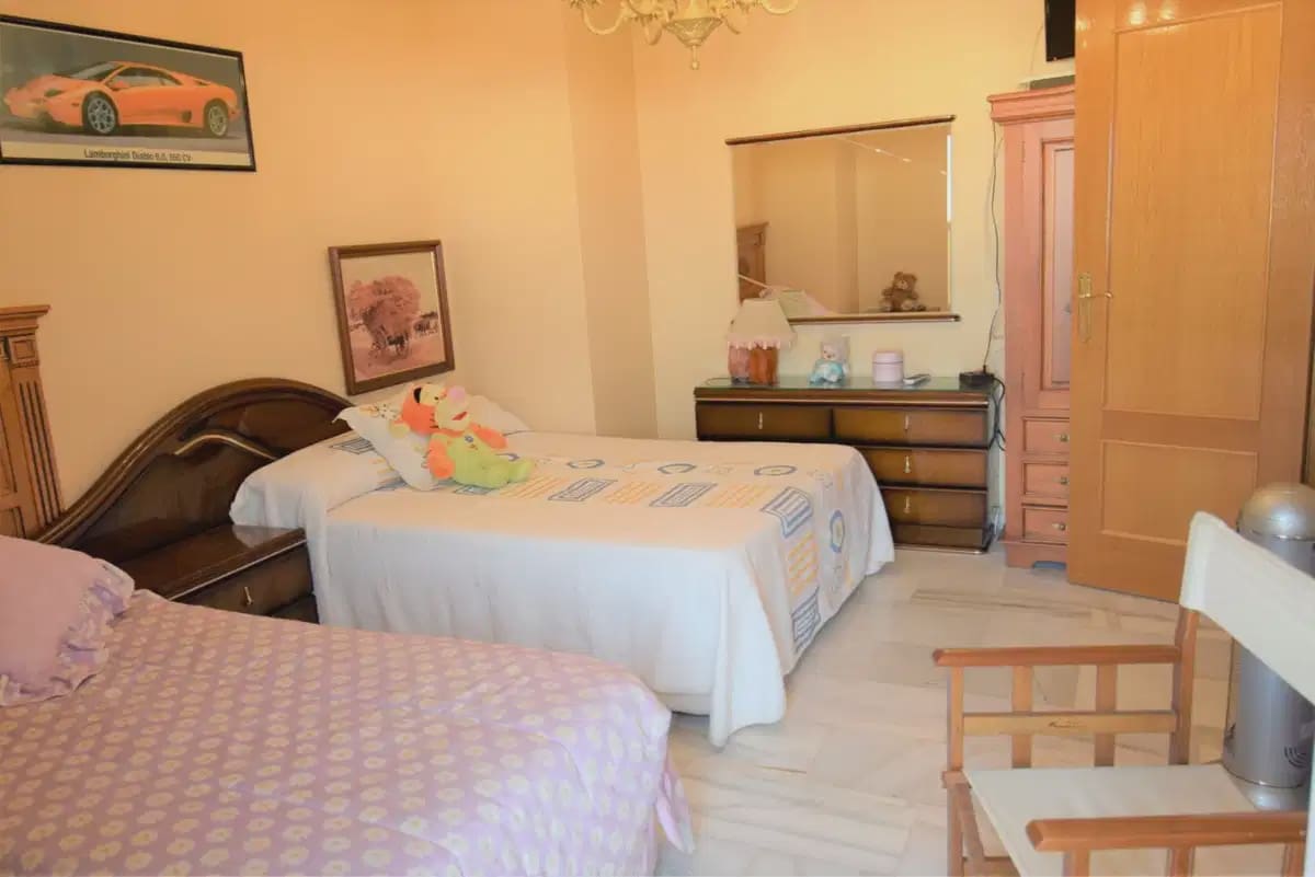 3 bedroom Penthouse for sale in Guardamar del Segura - € 325,000 (Ref: 9864046)