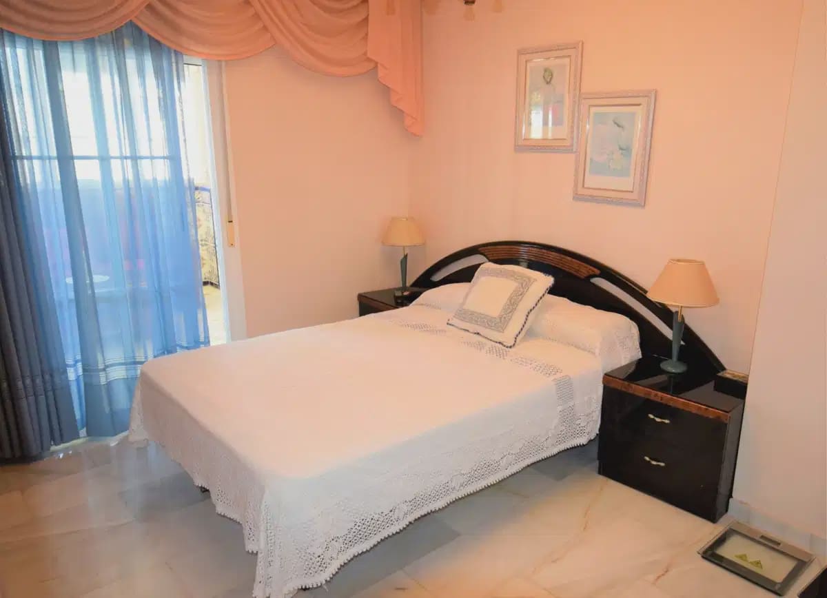 3 bedroom Penthouse for sale in Guardamar del Segura - € 325,000 (Ref: 9864046)