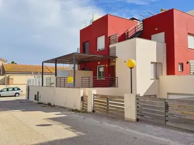3 bedroom Townhouse for sale in Algorfa - € 310,000 (Ref: 9864047)