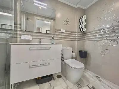 2 bedroom Apartment for sale in Villamartin with pool - € 315,000 (Ref: 9864048)