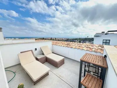 4 bedroom Townhouse for sale in Guardamar del Segura - € 379,000 (Ref: 9872130)