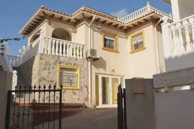 5 soverom Villa til salgs i La Zenia - € 359 995 (Ref: 9872132)
