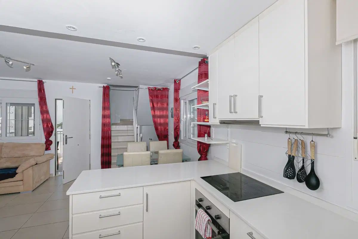 4 quarto Moradia para venda em San Fulgencio - 376 900 € (Ref: 9872135)