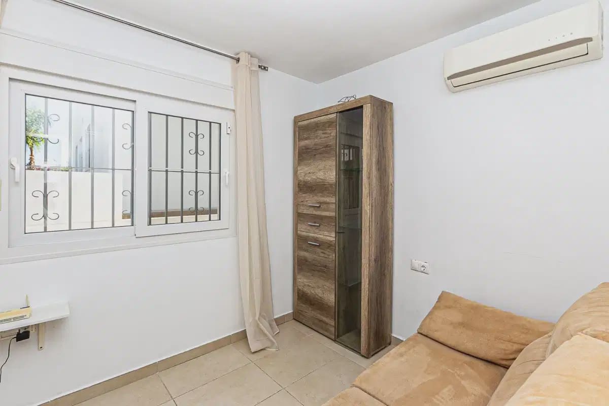 4 quarto Moradia para venda em San Fulgencio - 376 900 € (Ref: 9872135)