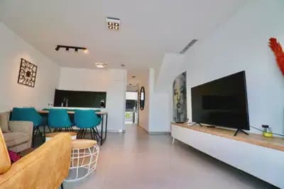 3 bedroom Beach Apartment for sale in Guardamar del Segura with pool - € 365,000 (Ref: 9872139)