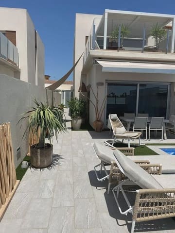 Pareado de 3 habitaciones en Daya Vieja en venta - 359.000 € (Ref: 9872142)