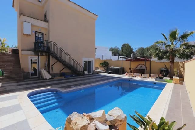 3 soverom Villa til salgs i Villamartin, Orihuela - € 369 000 (Ref: 9872143)