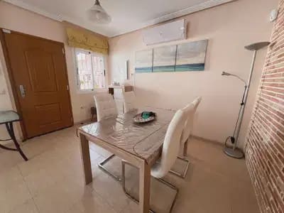 3 soverom Kjedet enebolig til salgs i Pilar de la Horadada - € 369 000 (Ref: 9872151)