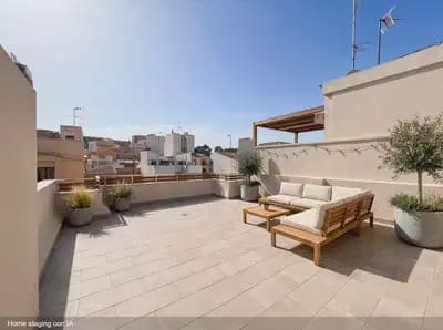 5 bedroom Townhouse for sale in Guardamar del Segura - € 380,000 (Ref: 9872156)