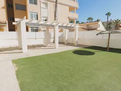 4 sovrum Lägenhet till salu i Cabo Roig - 330 000 € (Ref: 9888397)