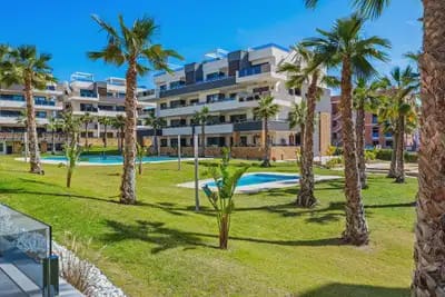 2 soveværelse Lejlighed til salg i Los Altos med swimmingpool - € 335.000 (Ref: 9888398)