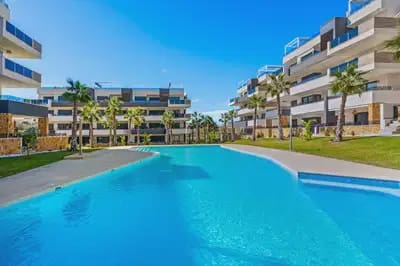2 soveværelse Lejlighed til salg i Los Altos med swimmingpool - € 335.000 (Ref: 9888398)