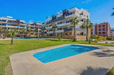 2 soveværelse Lejlighed til salg i Los Altos med swimmingpool - € 335.000 (Ref: 9888398)