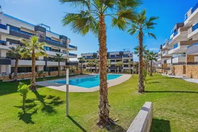 2 soveværelse Lejlighed til salg i Los Altos med swimmingpool - € 335.000 (Ref: 9888398)
