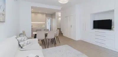 Casa de 3 habitaciones en La Zenia en venta - 328.000 € (Ref: 9888400)