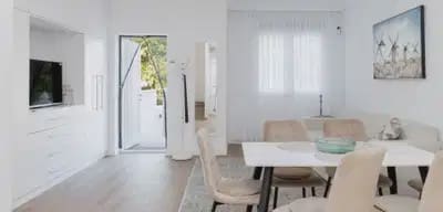 Casa de 3 habitaciones en La Zenia, Orihuela en venta - 328.000 € (Ref: 9888400)
