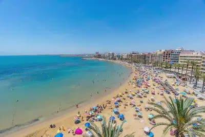 2 soveværelse Lejlighed til salg i Torrevieja med garage - € 325.000 (Ref: 9888402)