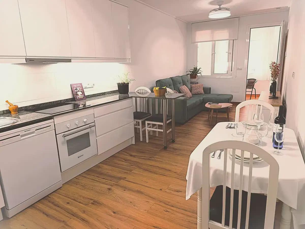 2 soveværelse Lejlighed til salg i Torrevieja med garage - € 325.000 (Ref: 9888402)