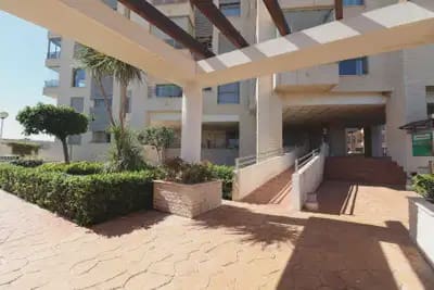 3 sovrum Takvåning till salu i Guardamar del Segura med pool - 337 500 € (Ref: 9888403)