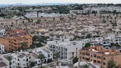 2 quarto Penthouse para venda em Villamartin - 339 900 € (Ref: 9888407)