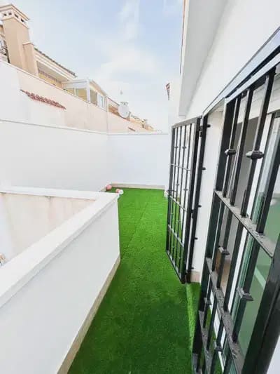 3 quarto Casa em Banda para venda em Torre de la Horadada - 383 300 € (Ref: 9897060)