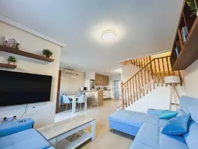 3 quarto Casa em Banda para venda em Torre de la Horadada - 383 300 € (Ref: 9897060)