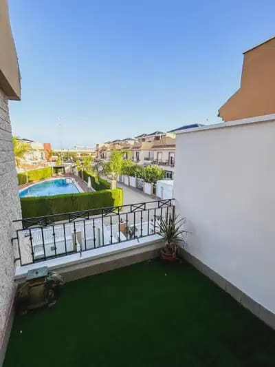 3 quarto Casa em Banda para venda em Torre de la Horadada - 383 300 € (Ref: 9897060)