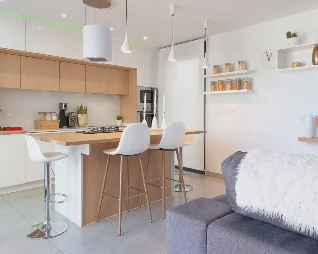 4 bedroom Villa for sale in Benijofar with garage - € 420,000 (Ref: 9897065)